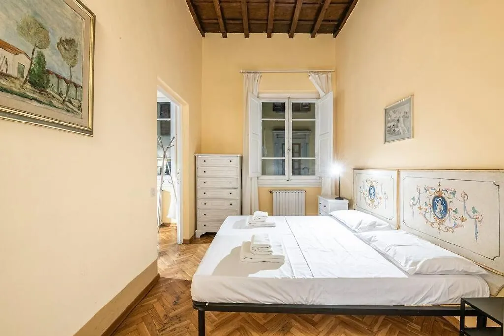 Historic Centre Elegant Suite Florence Apartment