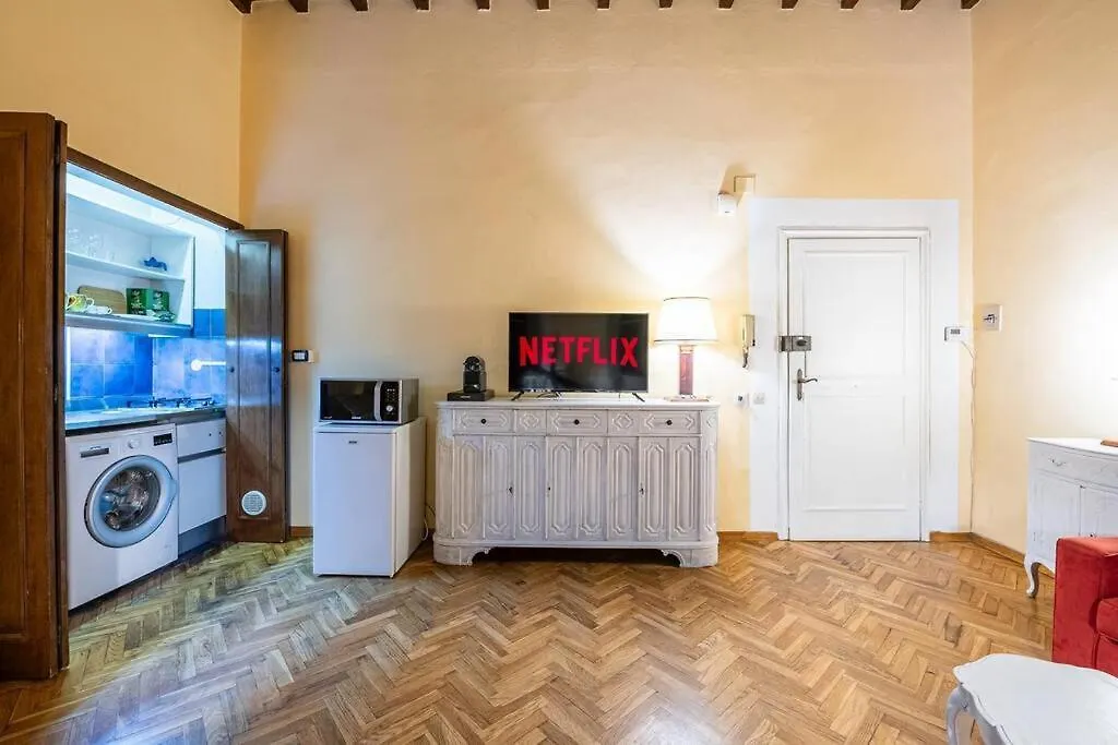Apartment Historic Centre Elegant Suite Florence